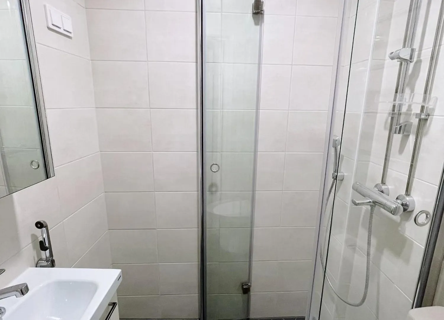 Vaerikaes Koti Laehellae Keskustaa Apartment Helsinki Finland